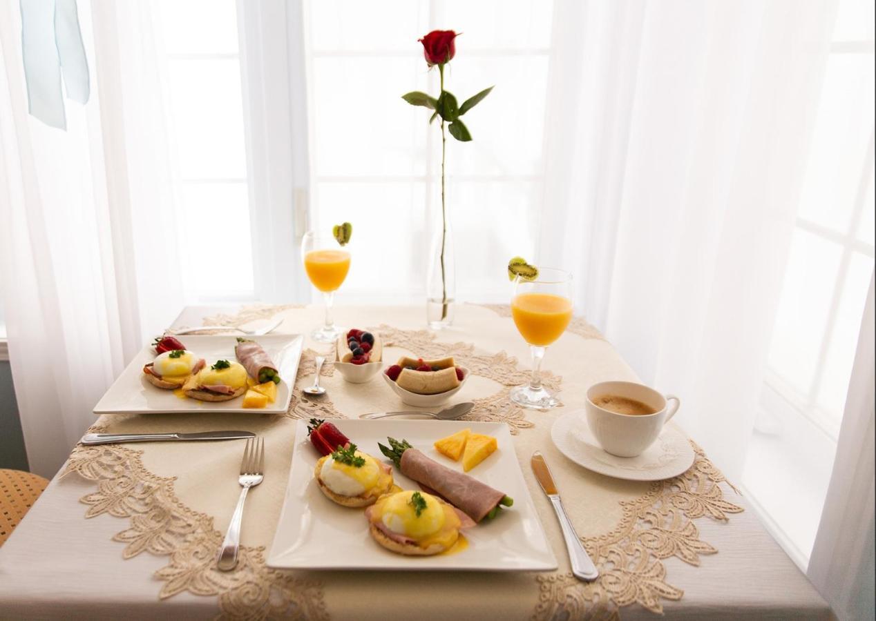 Bed and breakfast Au coeur de Saint-Sauveur-des-Monts Extérieur photo